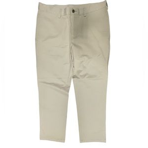 Haggar , H26, original Chino , straight fit , khaki, 36x32 NWT